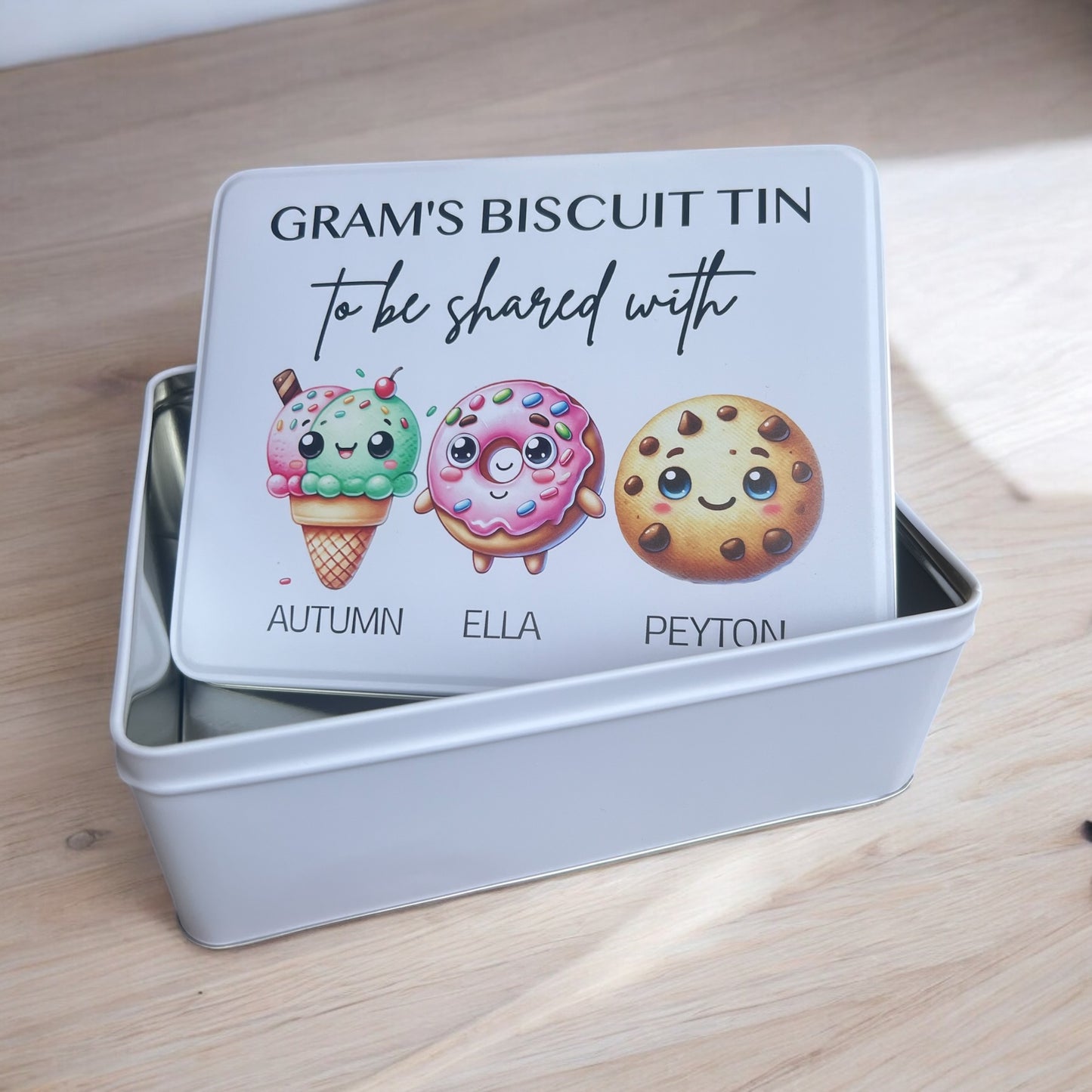 Personalised biscuit tins